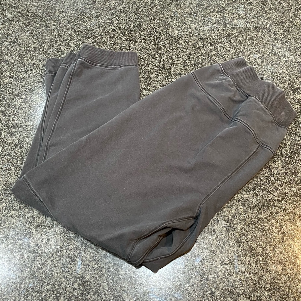 Men’s XXL Lululemon Black Jogger